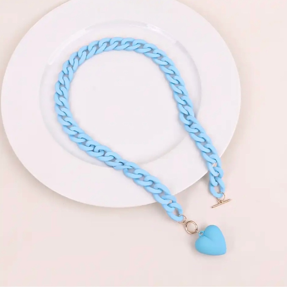 Blue Chunky Chain Heart Necklace